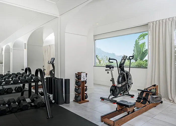 ホテル ミラマルフィ