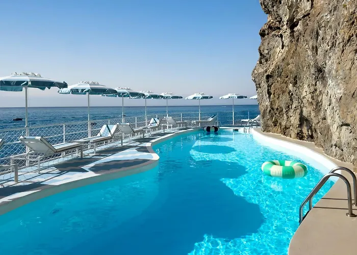 Miramalfi Hotel 5*