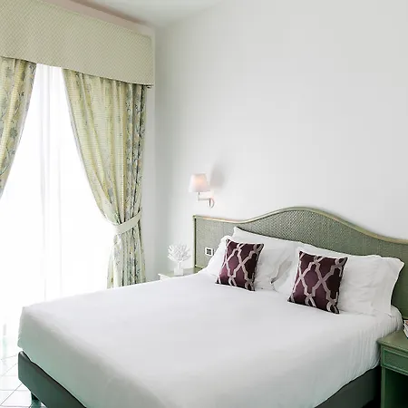 Hotel Miramalfi